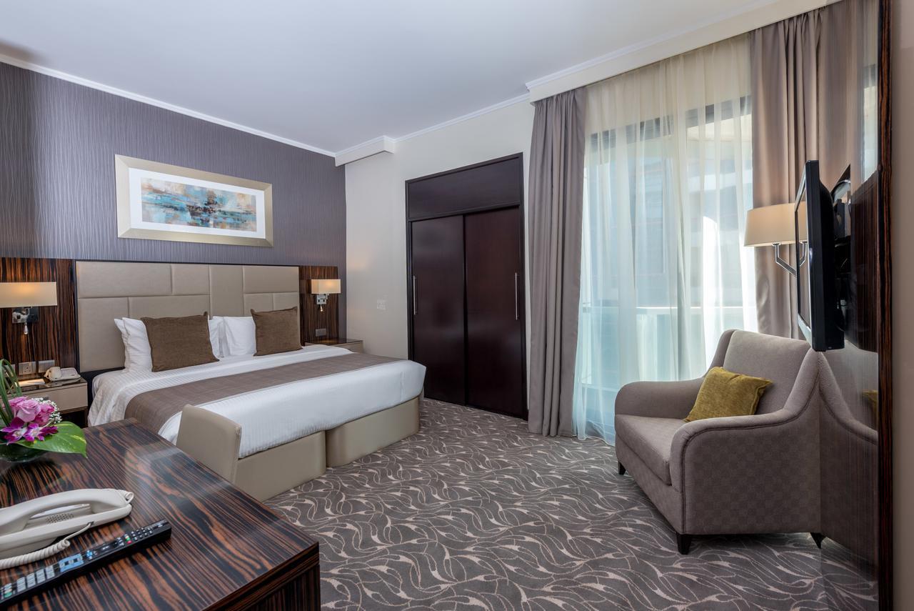 Hawthorn Extended Stay By Wyndham Abu Dhabi City Center Exterior photo